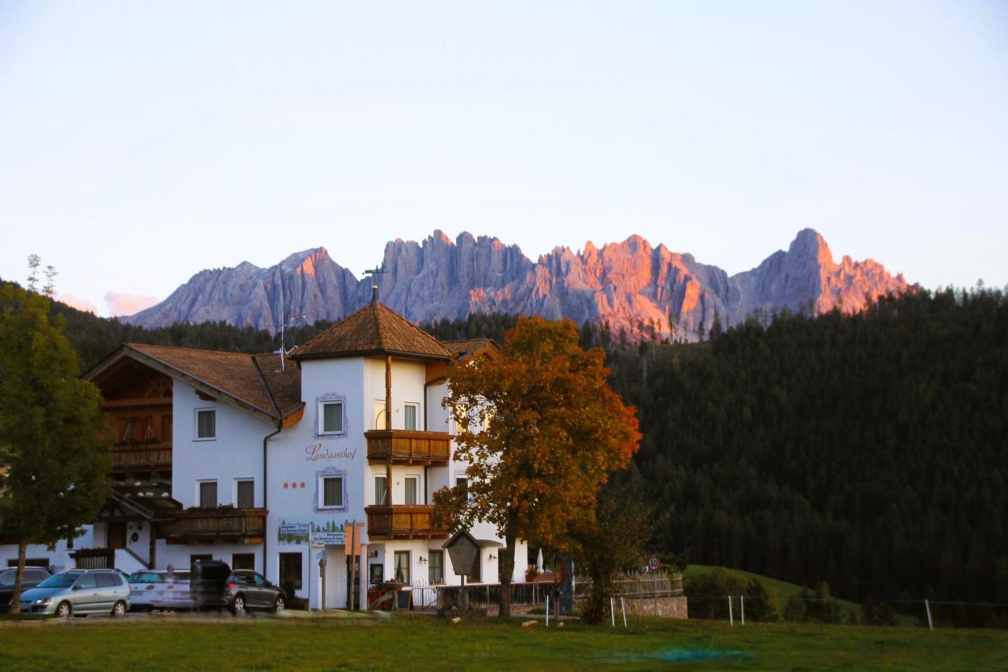 Hotel Landgasthof Laerchenwald Collepietra  Extérieur photo