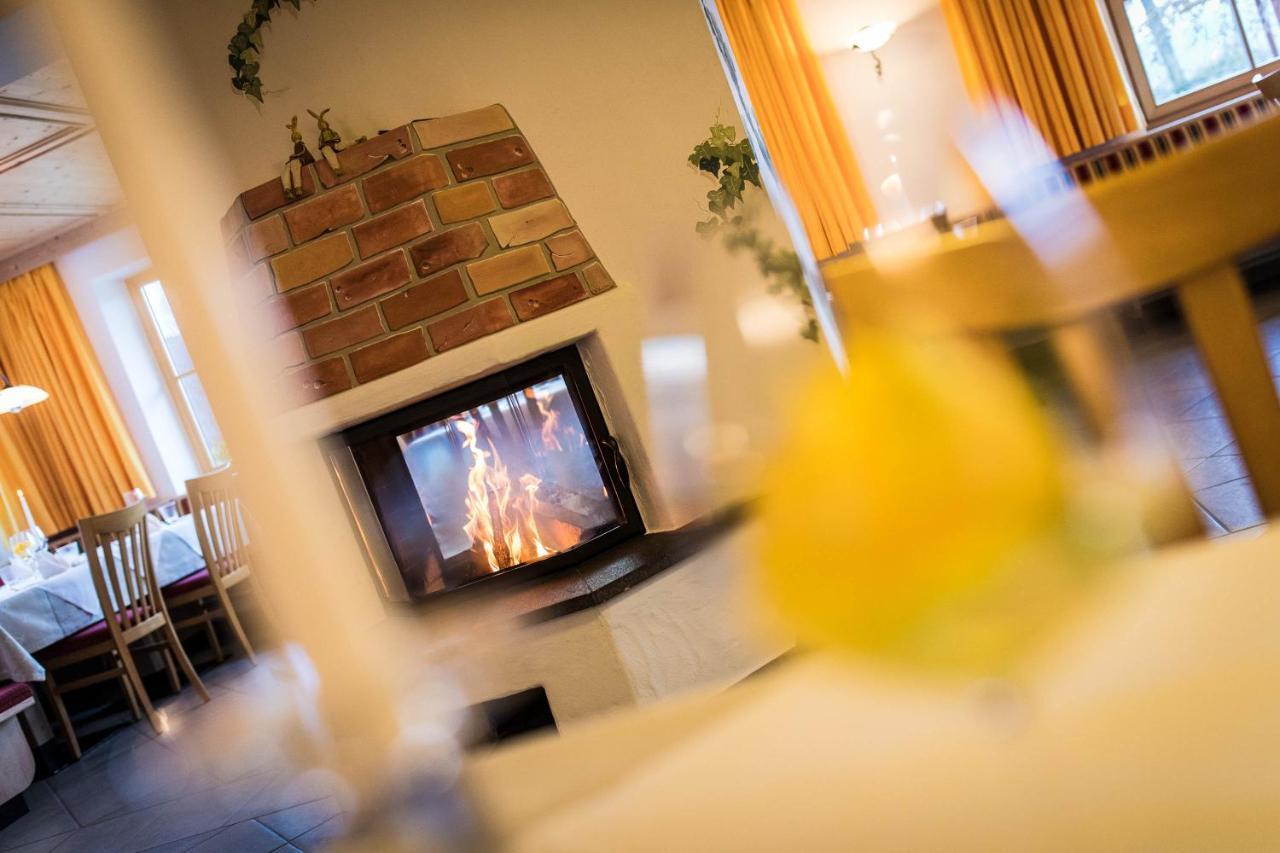 Hotel Landgasthof Laerchenwald Collepietra  Extérieur photo